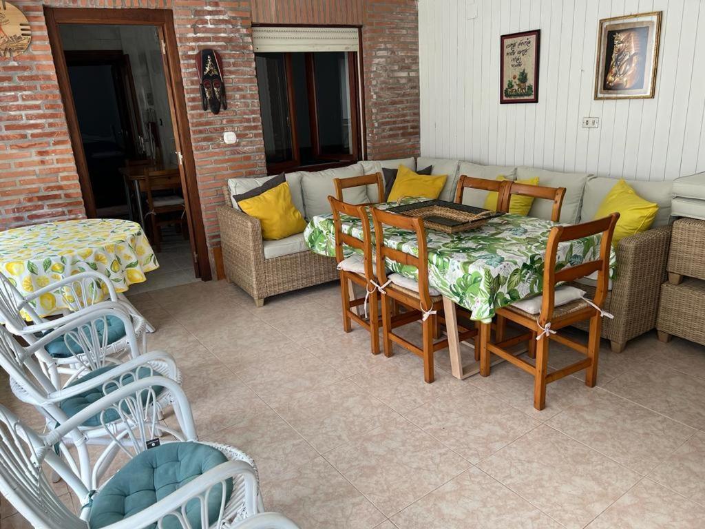 Casa En Laredo Villa Exterior foto